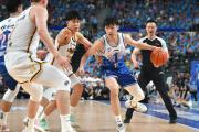 南宫娱乐-新疆男篮战胜广州队，实力碾压对手再现神勇